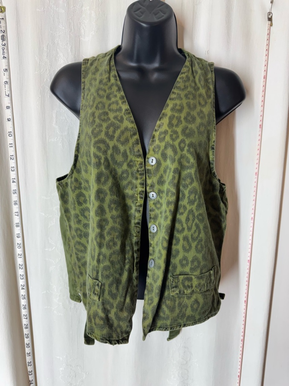 Vintage Women's Airport Animal Print Vest